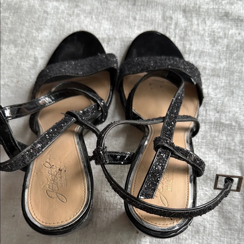 Jewel Badgley Mischka Black Patent Leather Heels